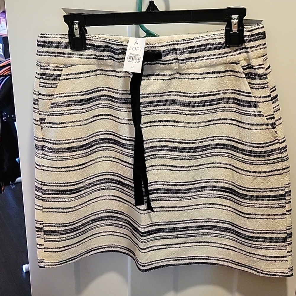Loft Black/White Skirt